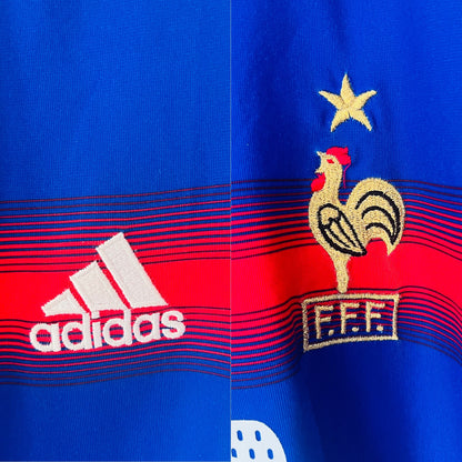 France home football shirt
Euro 2004 Zidane Medium