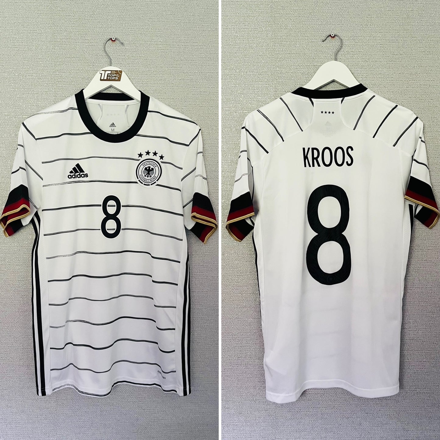 Germany home football shirt
2019/20 Kroos Medium