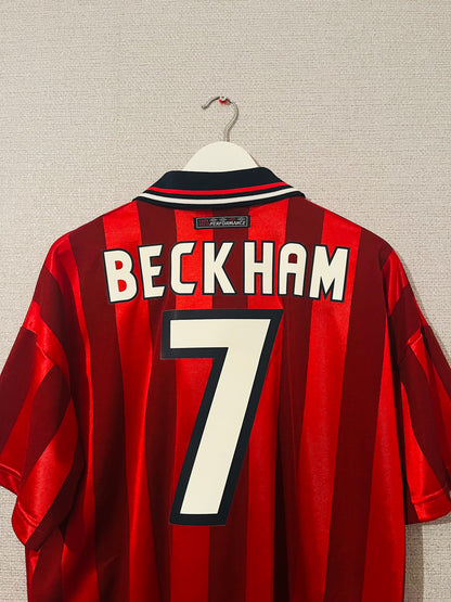 England away football shirt        W/C 1998 Beckham Large