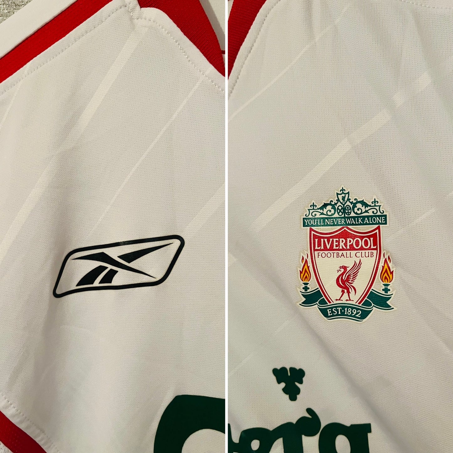 Liverpool away football shirt
2005/06 Alonso Medium
