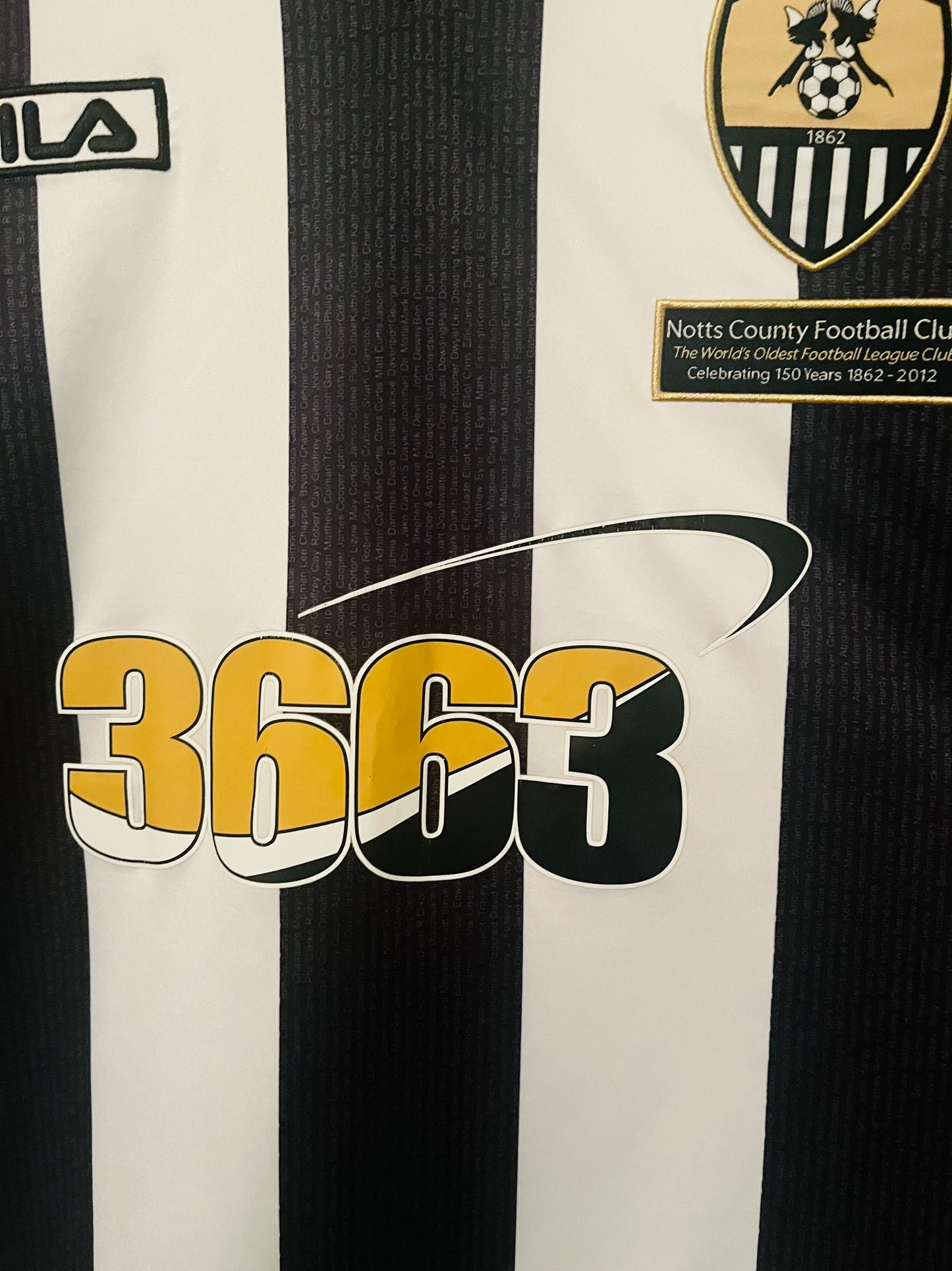Notts County home football shirt 2012/13 Bishop Medium