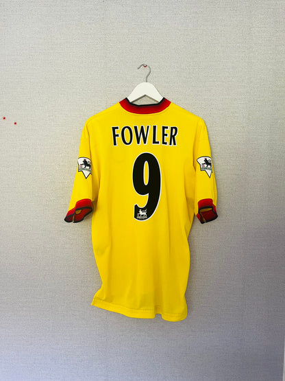 Liverpool away football shirt
1997/99 Fowler Large