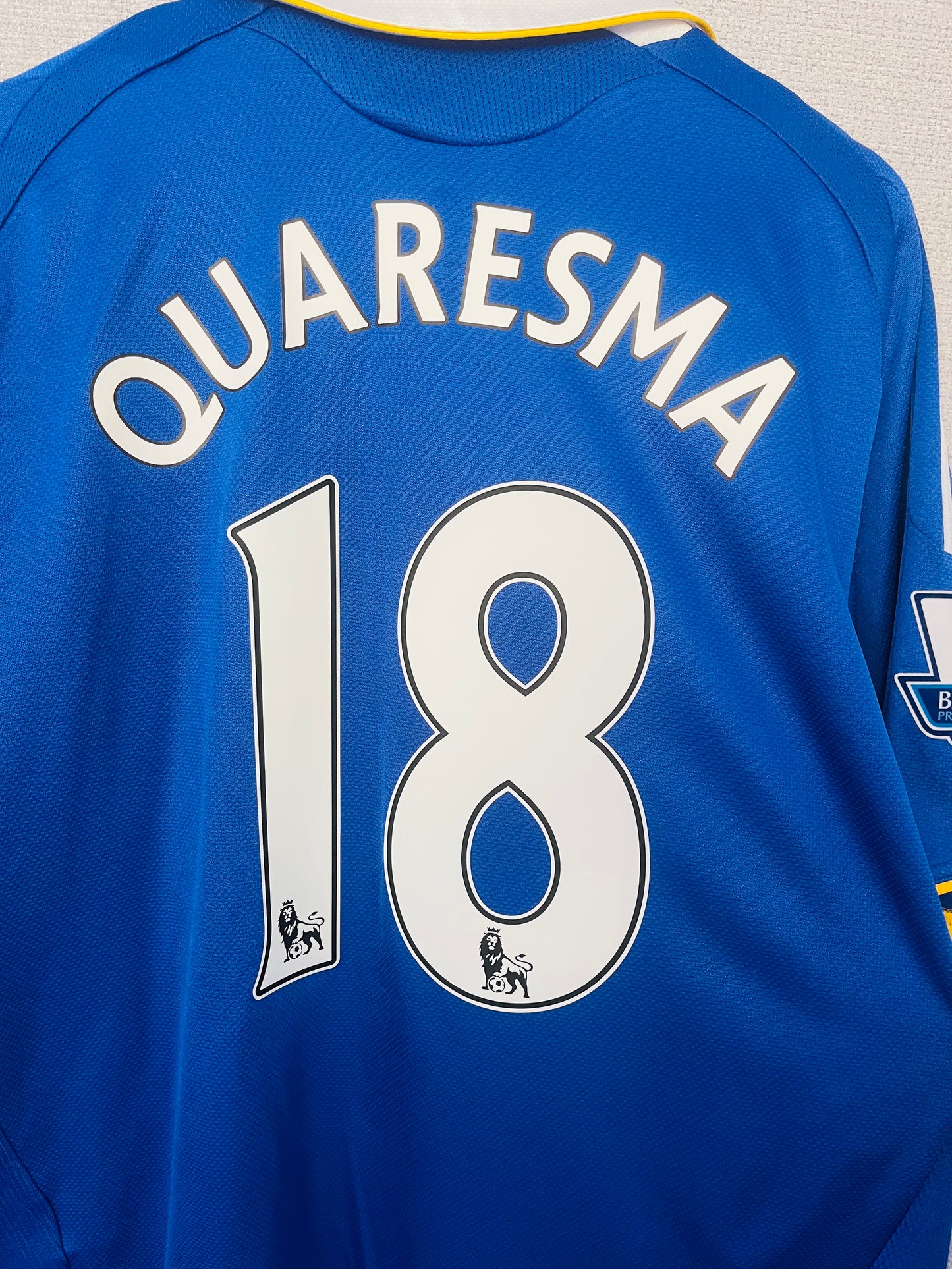 Chelsea home football shirt 2008/08 Quaresma XL