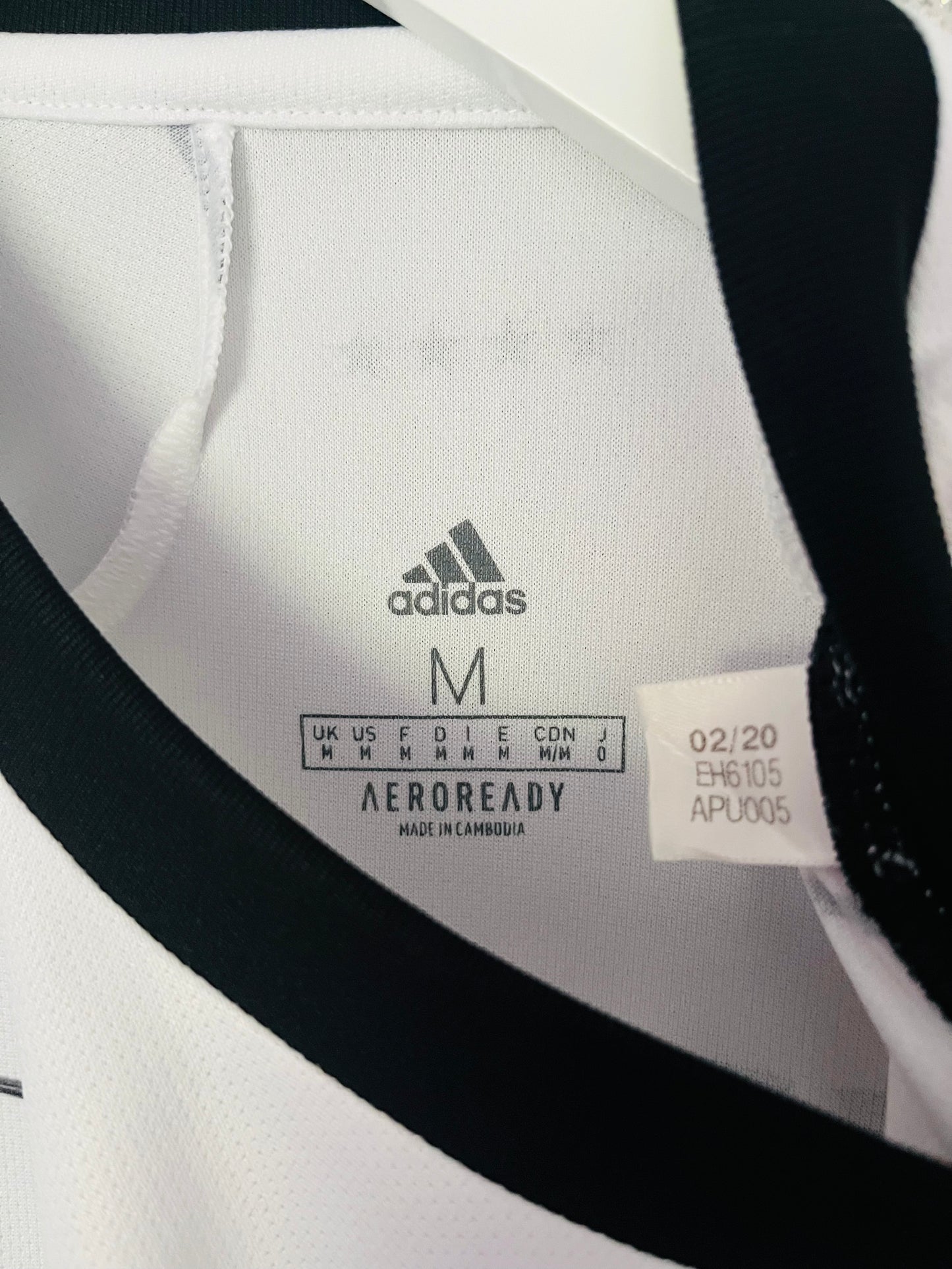 Germany home football shirt
2019/20 Kroos Medium