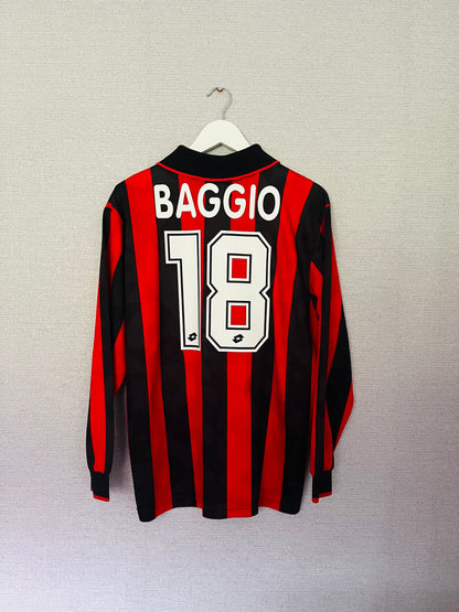 AC Milan home football shirt 1996/97 Baggio Medium