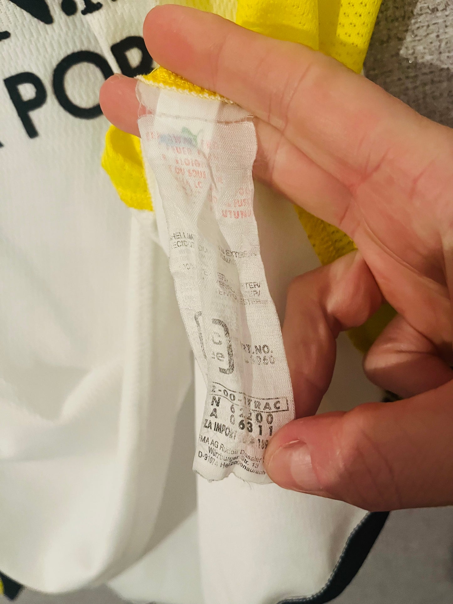 Tottenham Hotspur home football shirt 2009/10 Dos Santos Medium