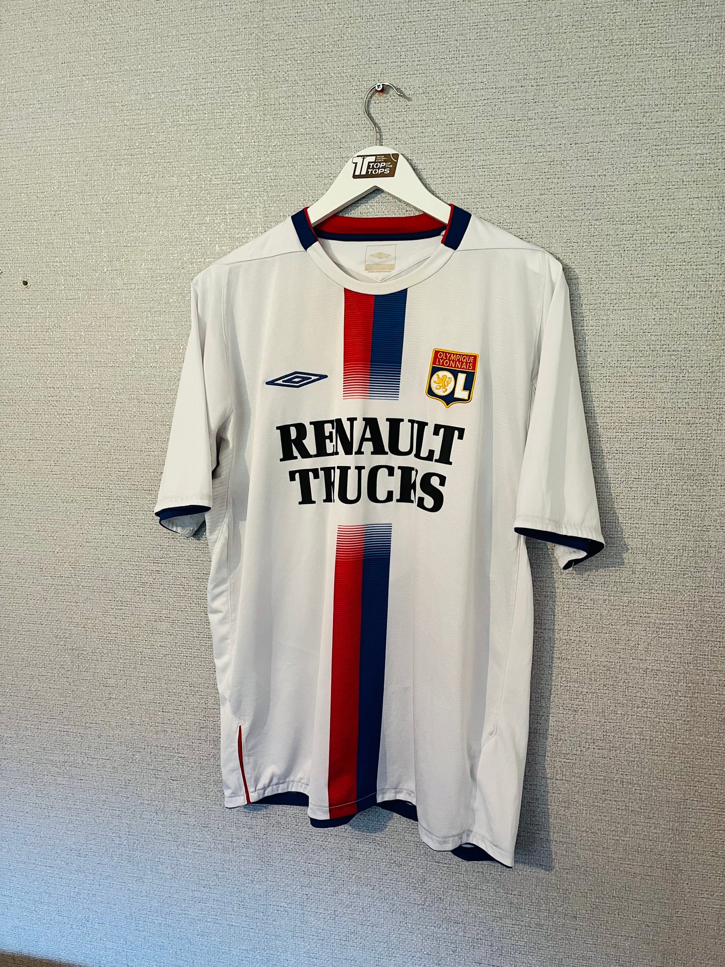 Olympique Lyonnaise Lyon home football shirt 2004/05 Juninho Large