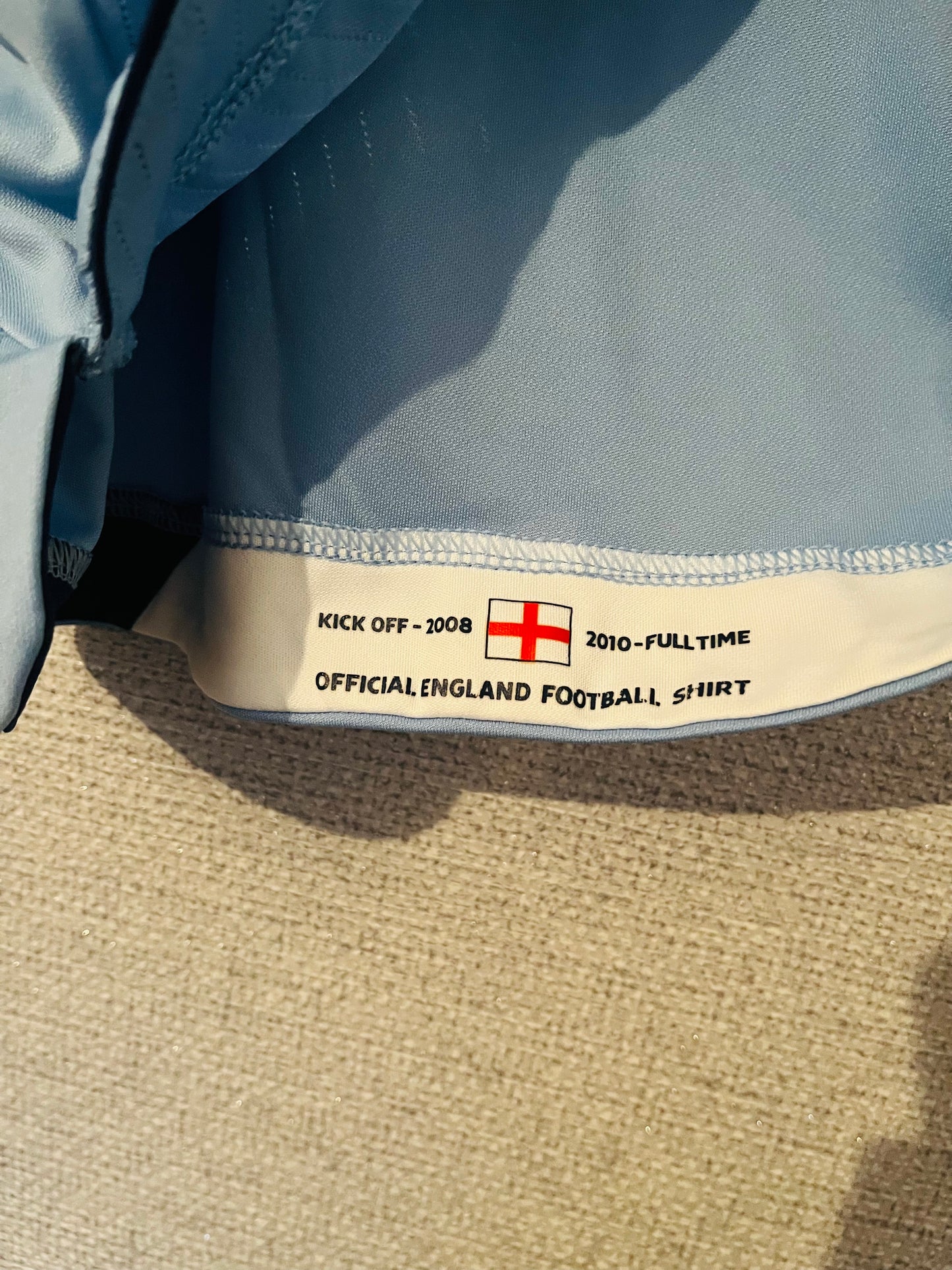 England goalkeeper football shirt 2008/10 Medium