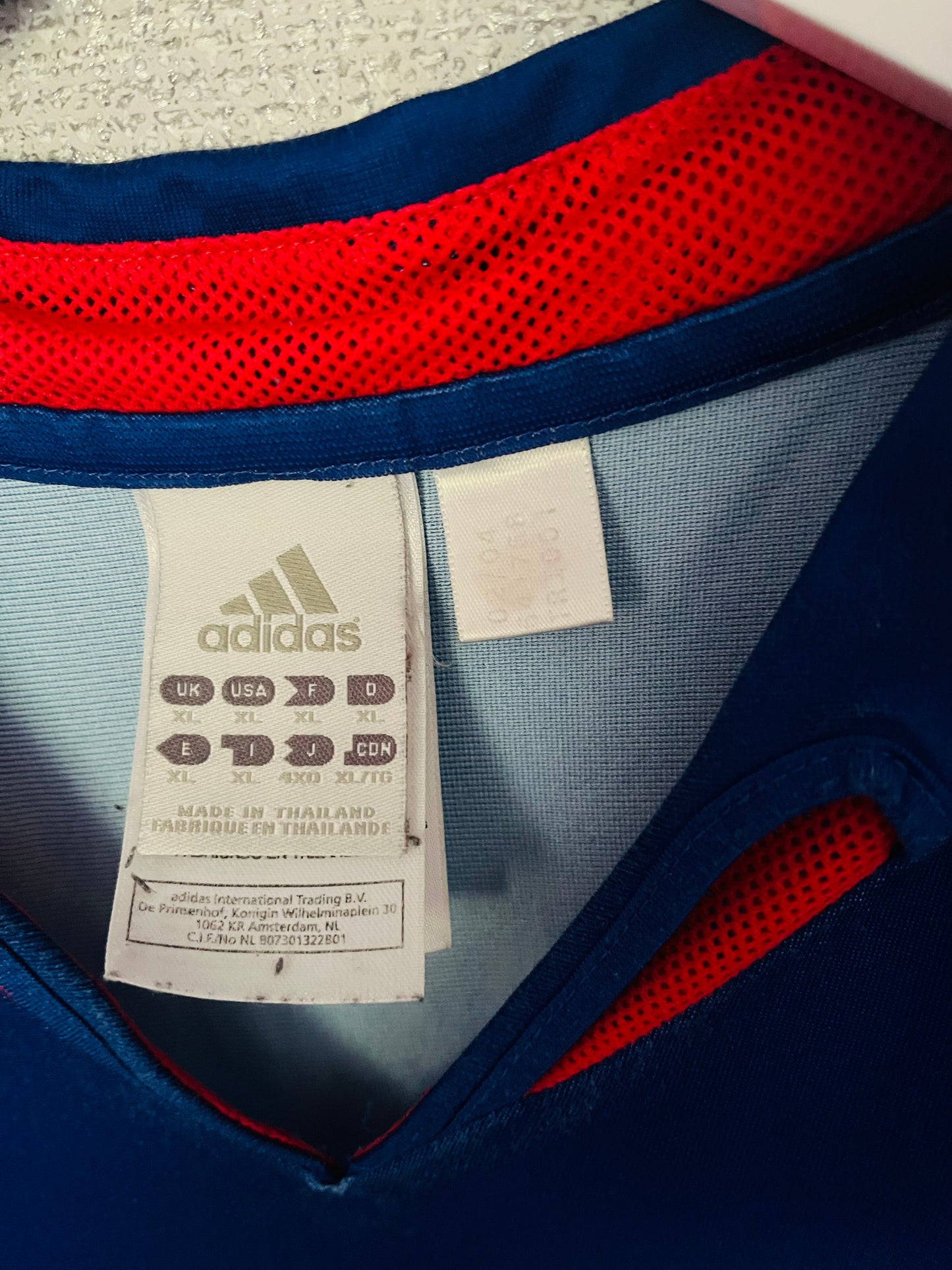 France home football shirt
Euro 2004 Zidane XL