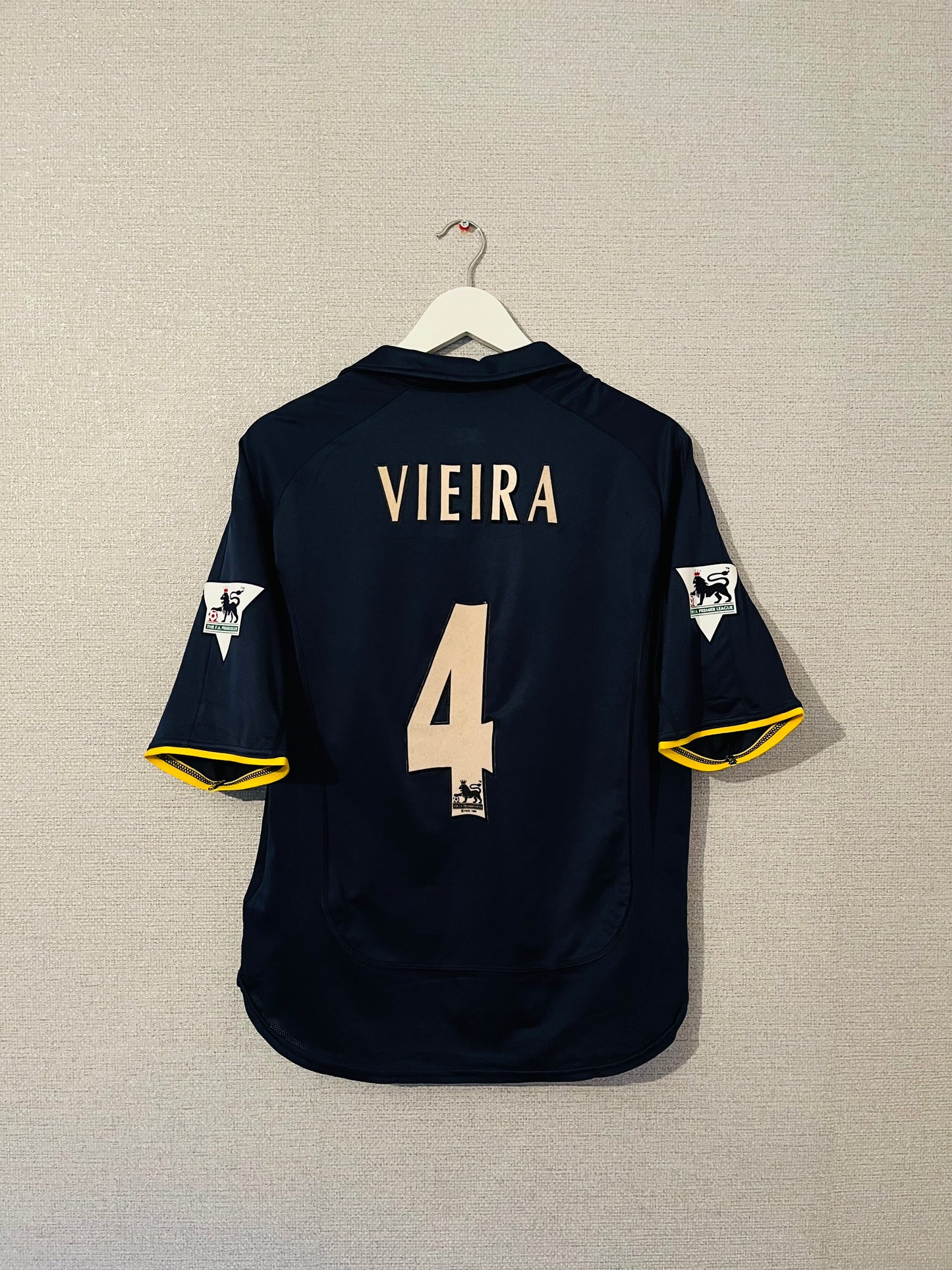Arsenal third football shirt 2000/01 Vieira Medium