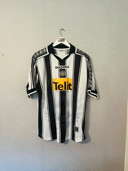 Udinese home football shirt
2000/01 Large