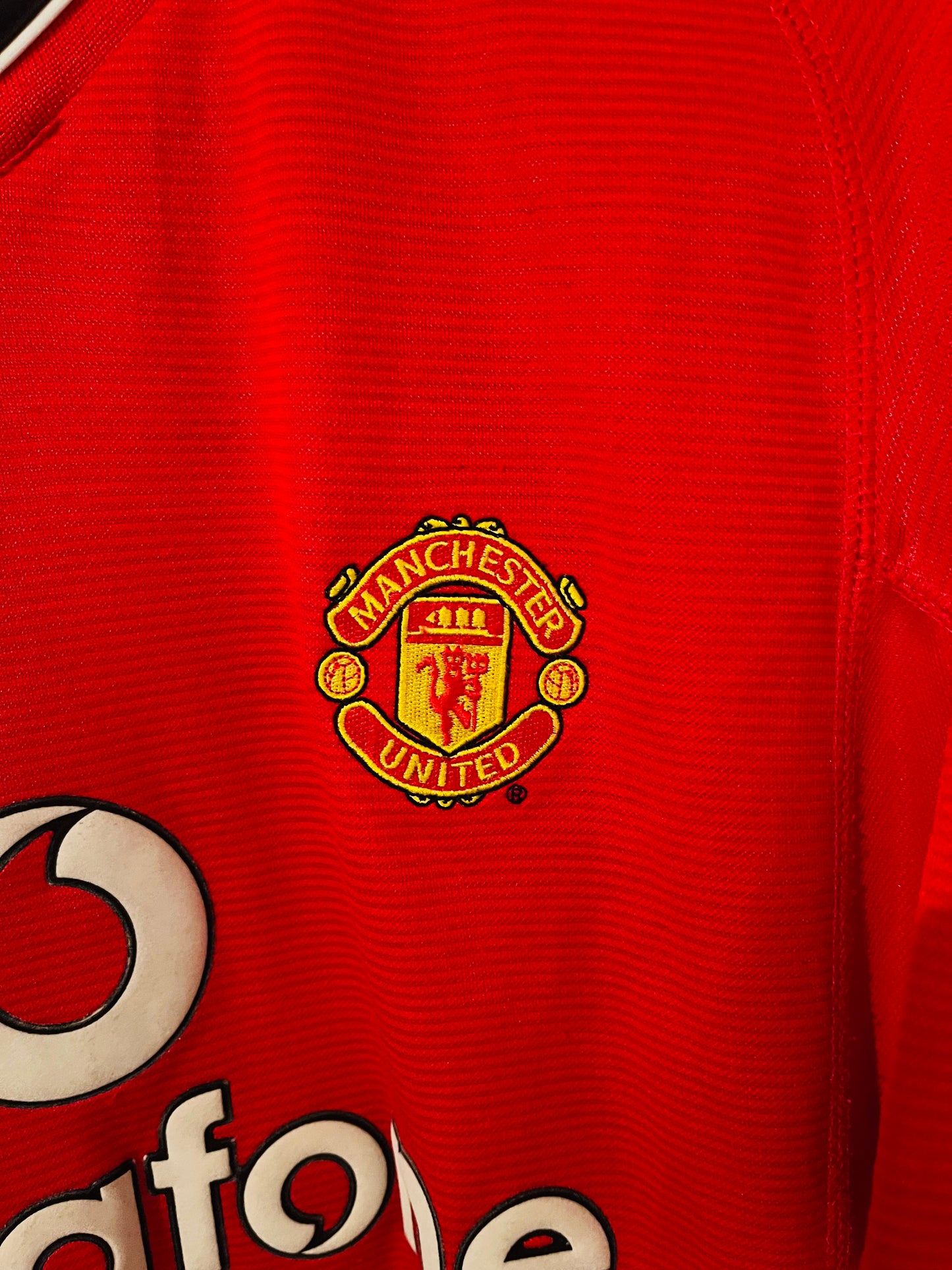 Manchester United home football shirt 2000/02 Beckham Small