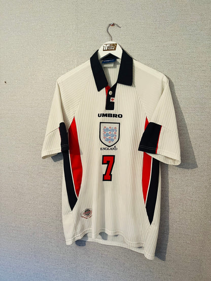 England home football shirt
W/C 1998 Beckham Large