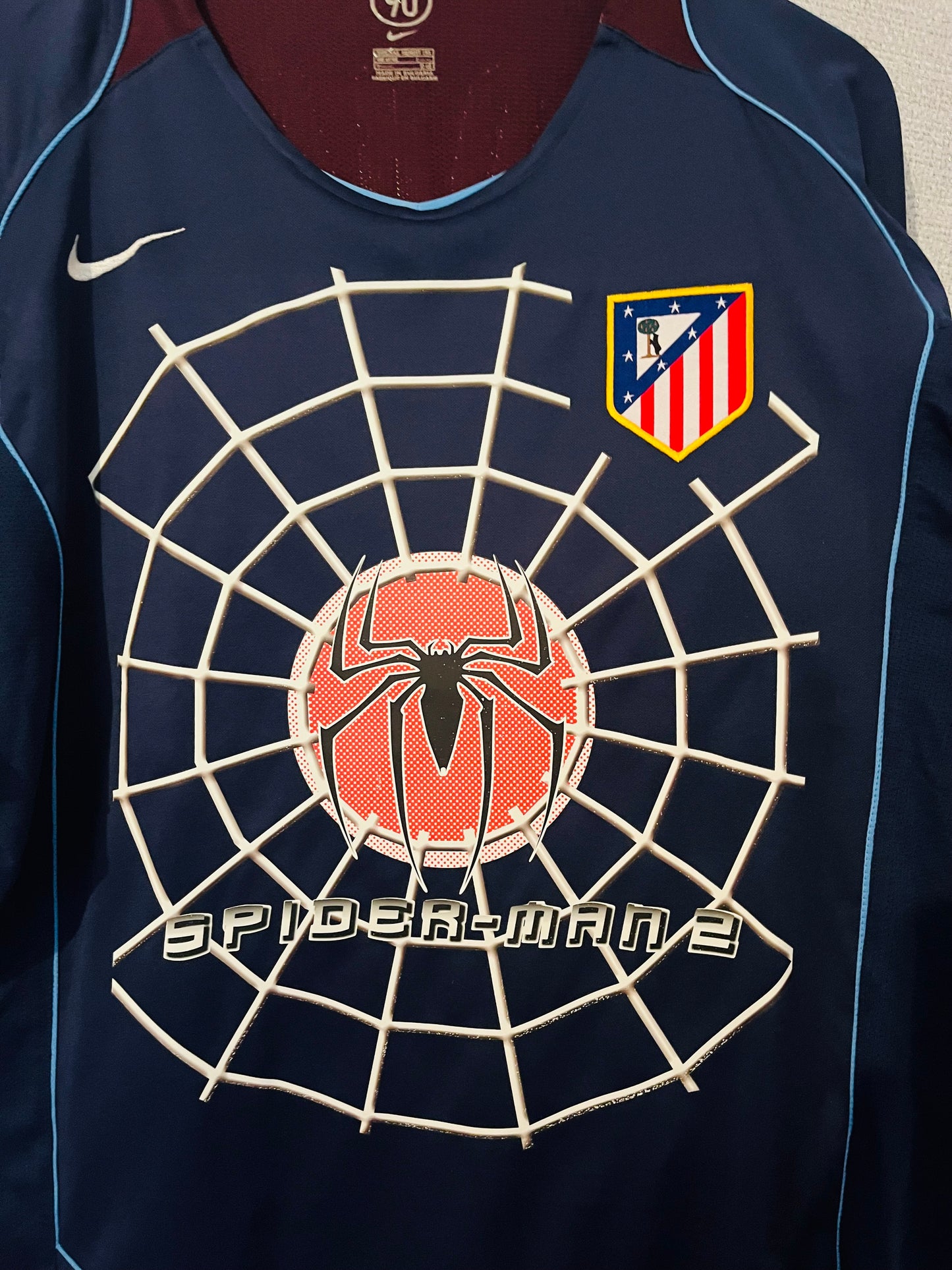 Atletico Madrid away football shirt
2004/05 Torres XXL