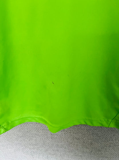 Chelsea third football shirt
2010/11 Drogba Medium