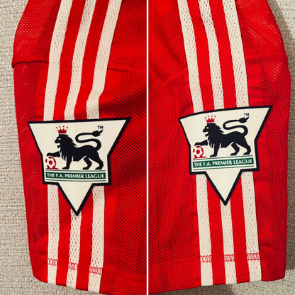 Liverpool home football shirt
1995/96 Rush Medium