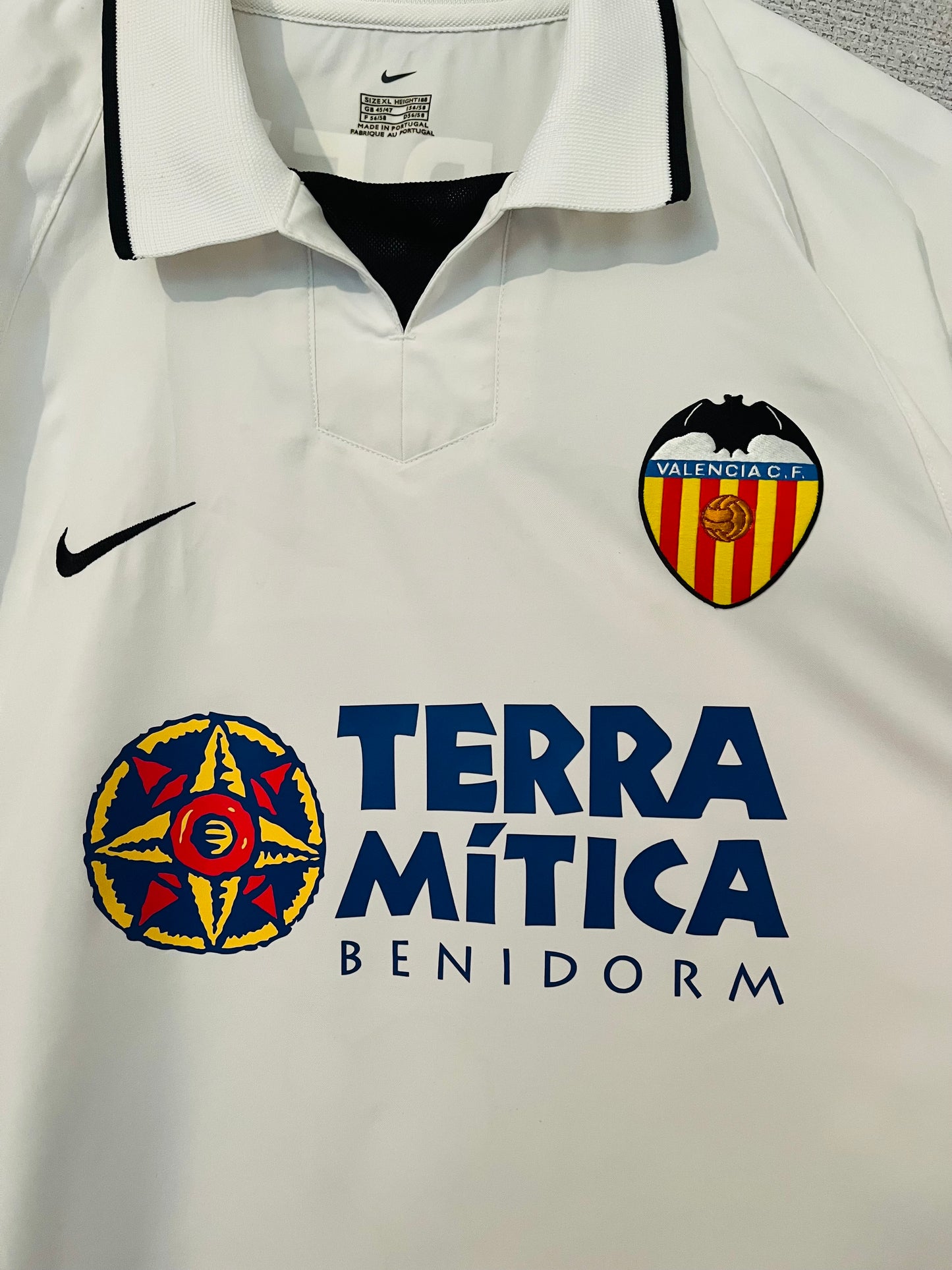 Valencia home football shirt 2002/03 Carew XL