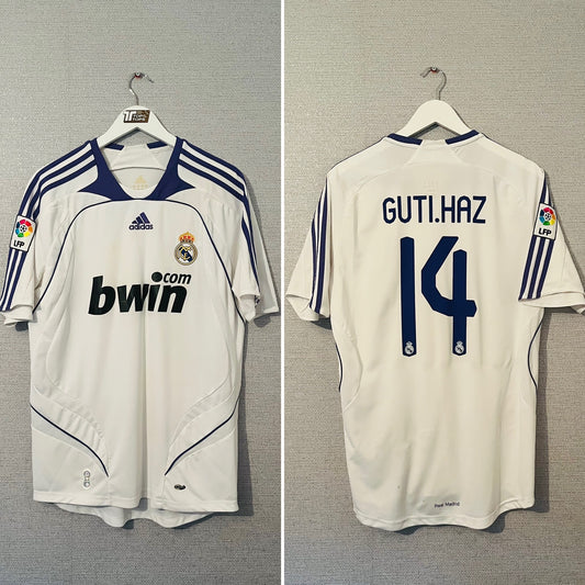 Real Madrid home football shirt
2007/08 Guti Medium