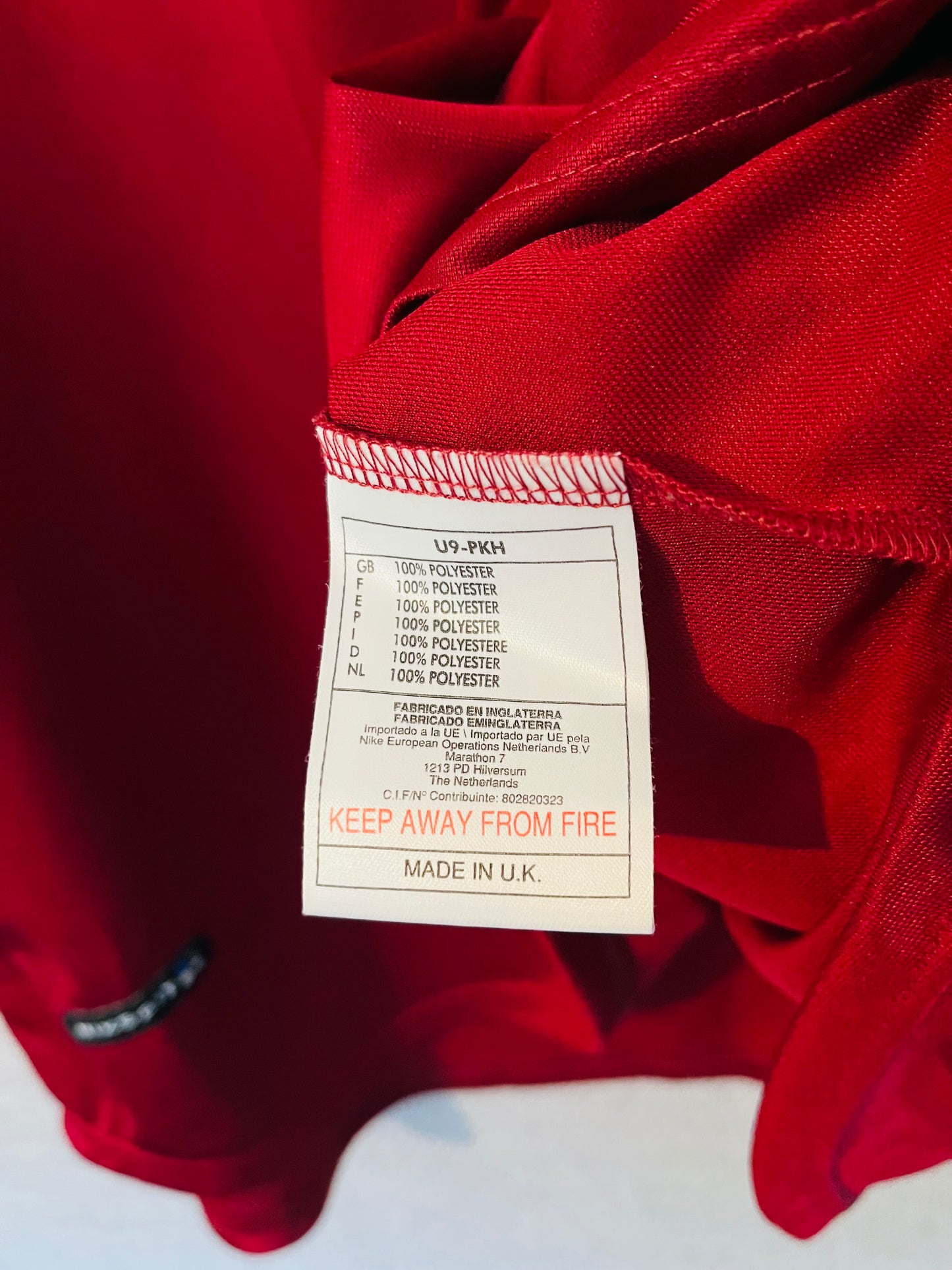 Portugal home football shirt 1998/99 Rui Costa Large