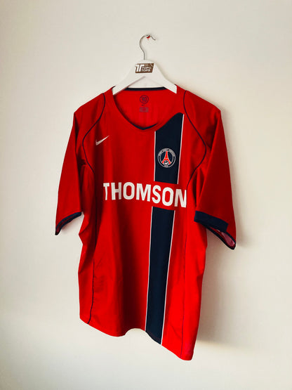 PSG away football shirt

2004/05 Pauleta XL