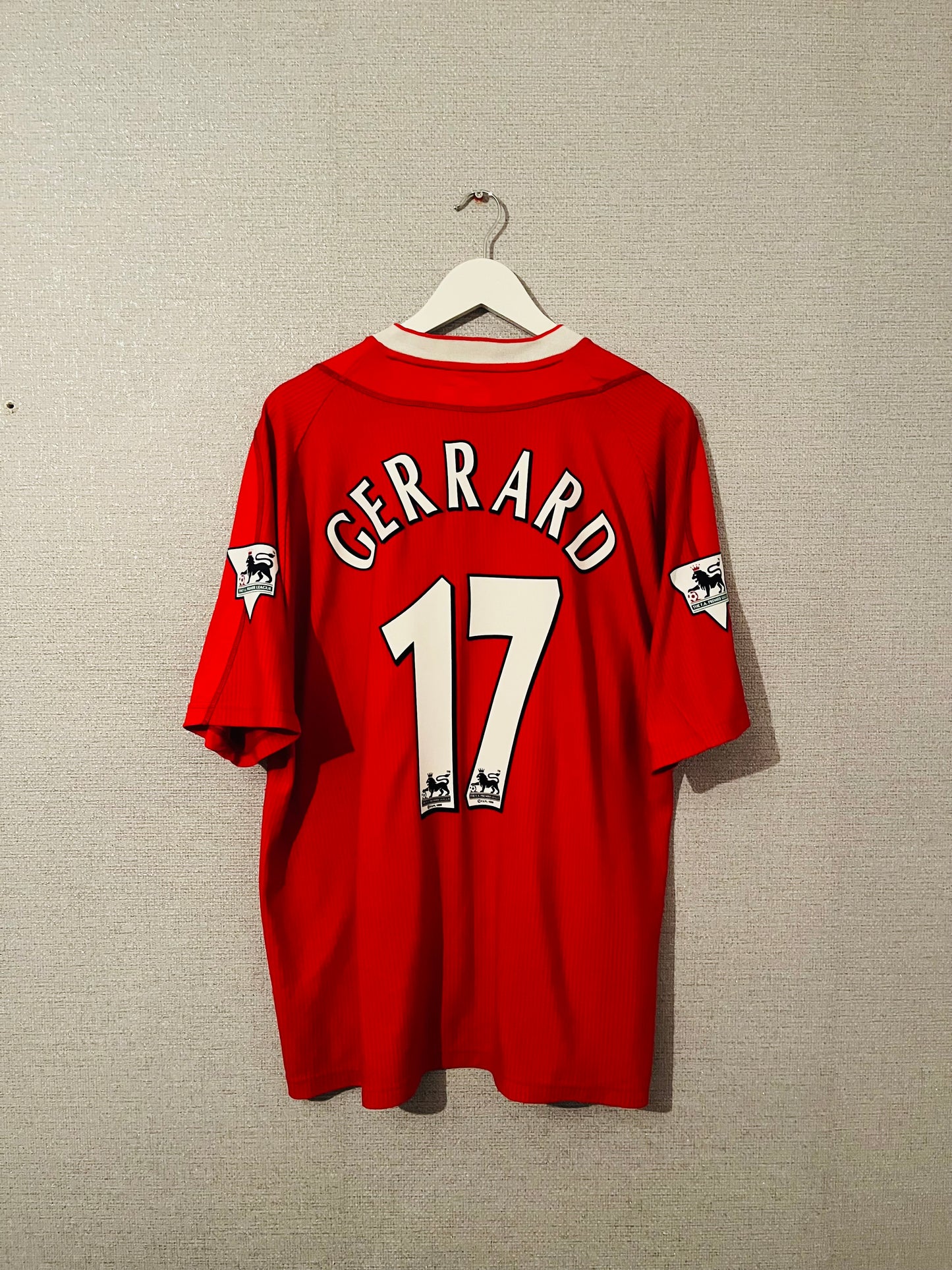 Liverpool home football shirt 2002/04 Gerrard XL