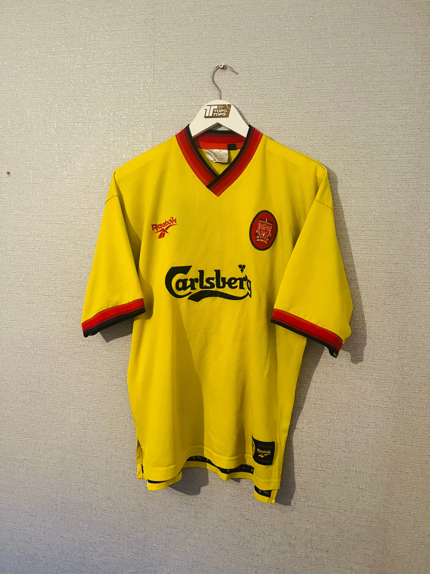 Liverpool away football shirt 1997/99 Owen Large