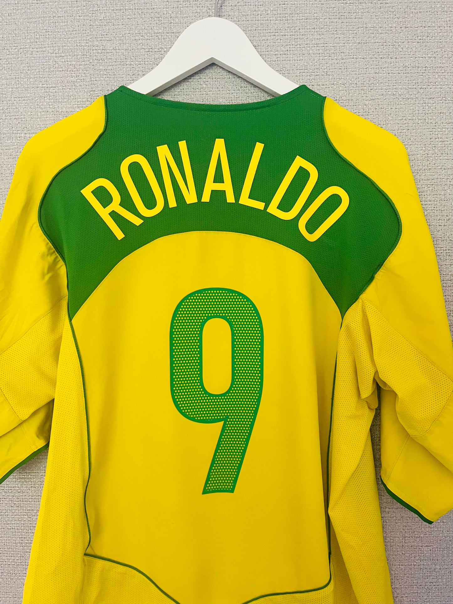 Brazil home football shirt 2004/06 Ronaldo XL