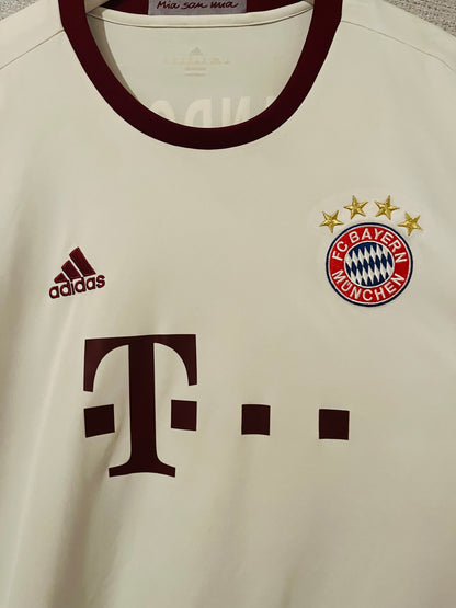 Bayern Munich third football shirt 2016/17 Lewandowski XXL