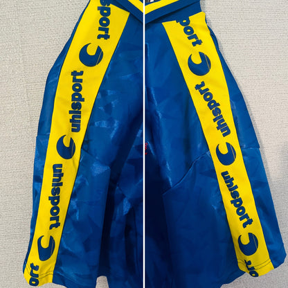 Barrow away football shirt
1998/99 XL