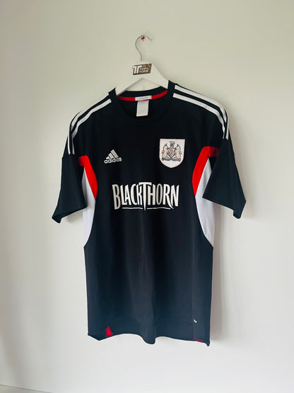 Bristol City away football shirt
2013/14 Medium