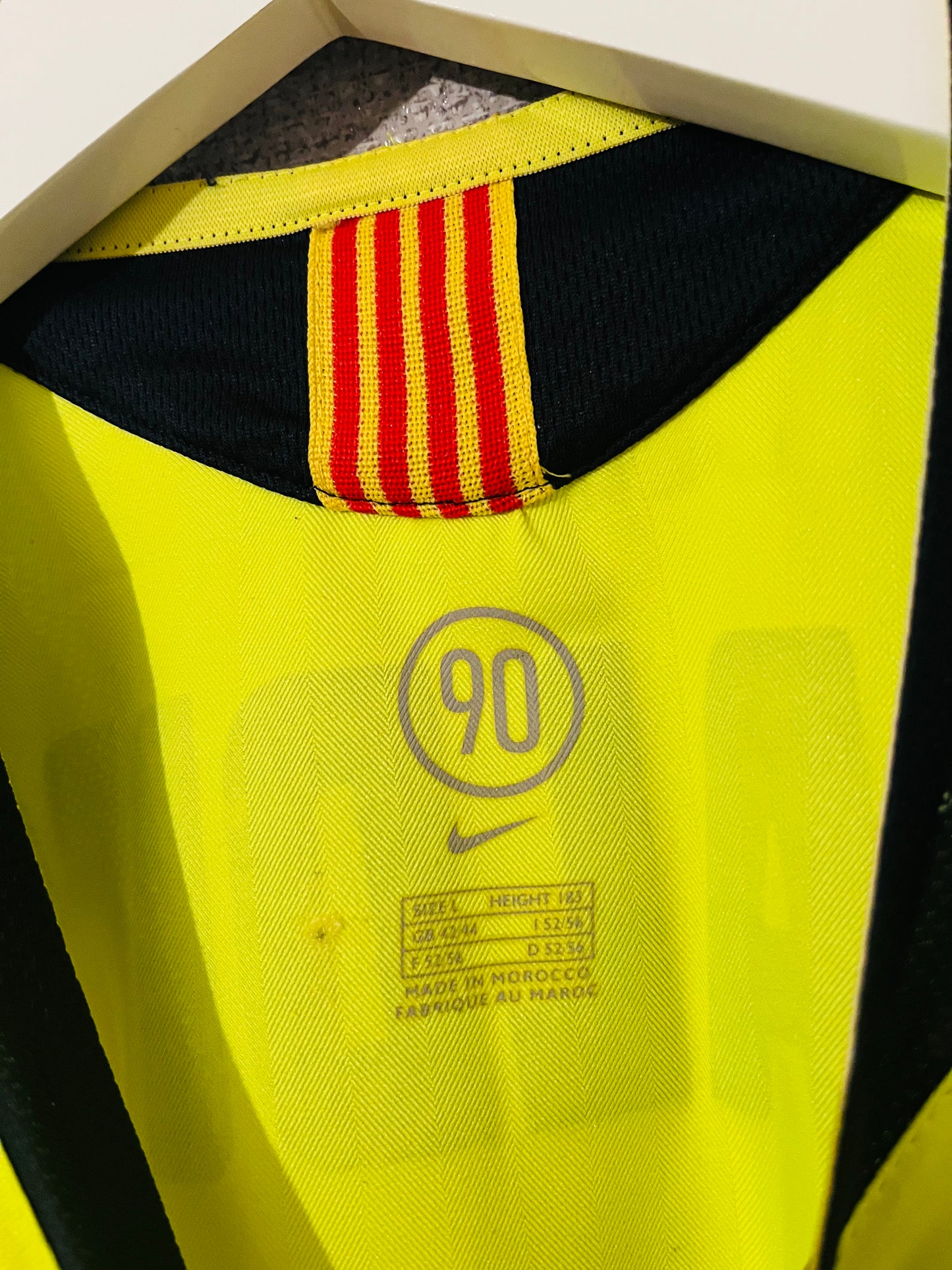 Barcelona away football shirt 2005/06 Ronaldinho Large