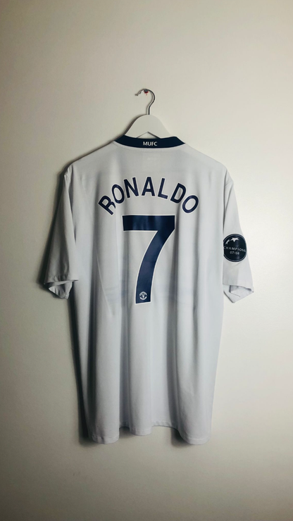 Manchester United away football shirt 2008/09 CR7