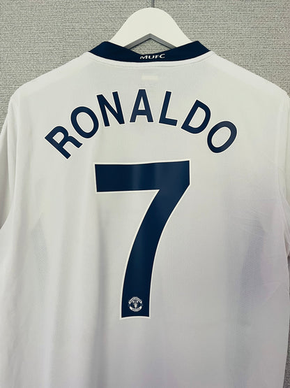 Manchester United away football shirt 2008/09 CR7 Large