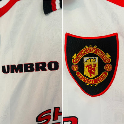Manchester United away football shirt 1997/99 Beckham Medium