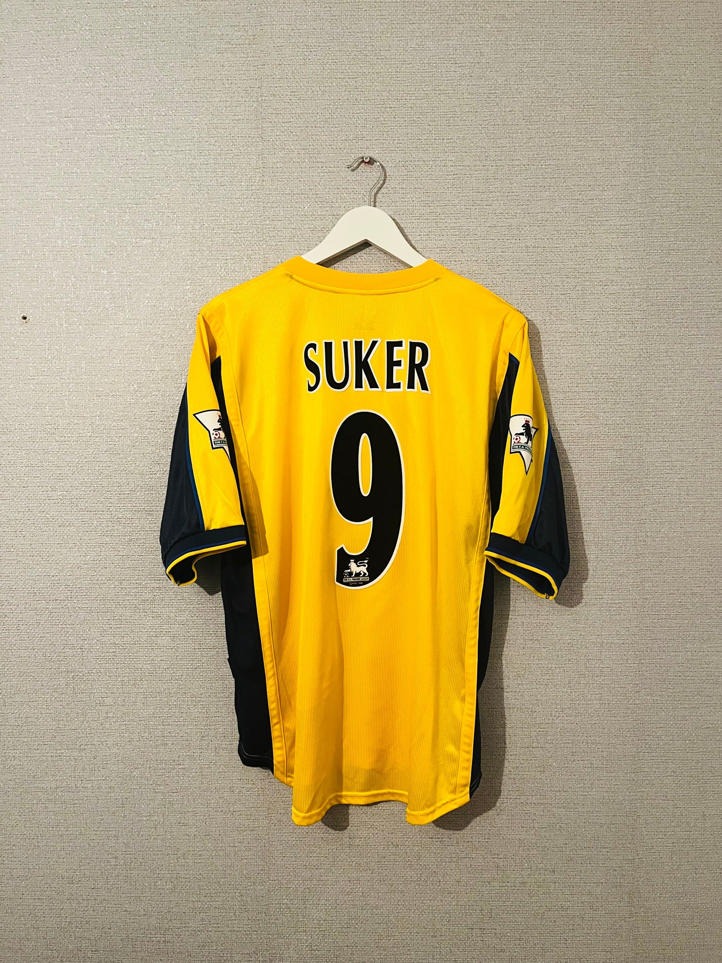 Arsenal away football shirt 2000/01 Suker Large