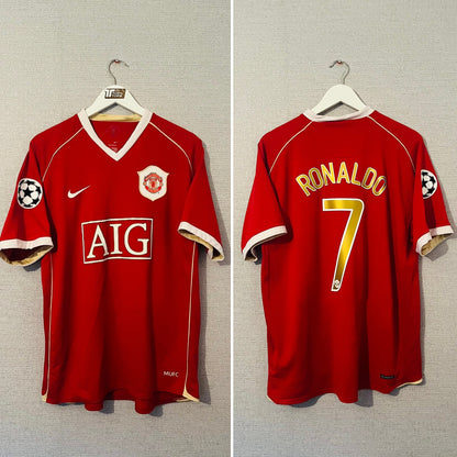 Manchester United home football shirt 2006/07 CR7 Large