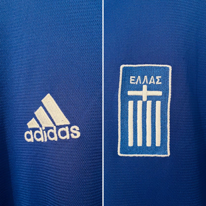 Greece home football shirt
Euro 2004 Charisteas XL