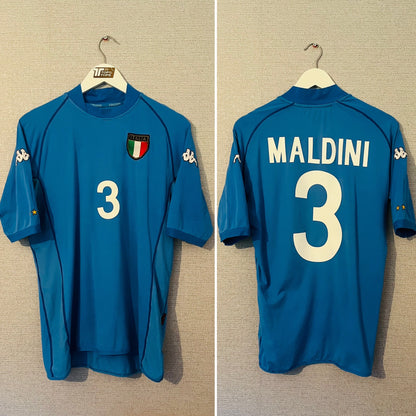 Italy home football shirt 2000/02 Maldini medium/large