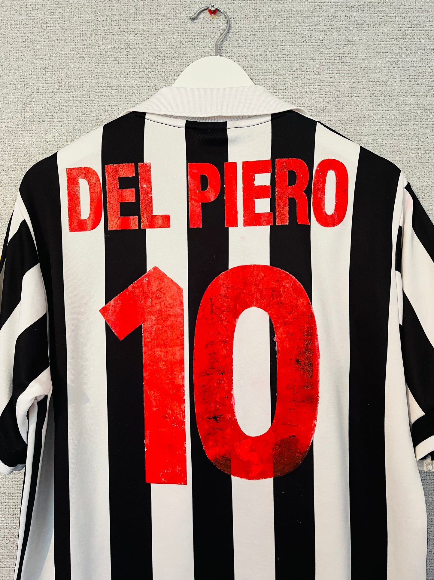 Juventus home football shirt 1998/99 Del Piero Medium