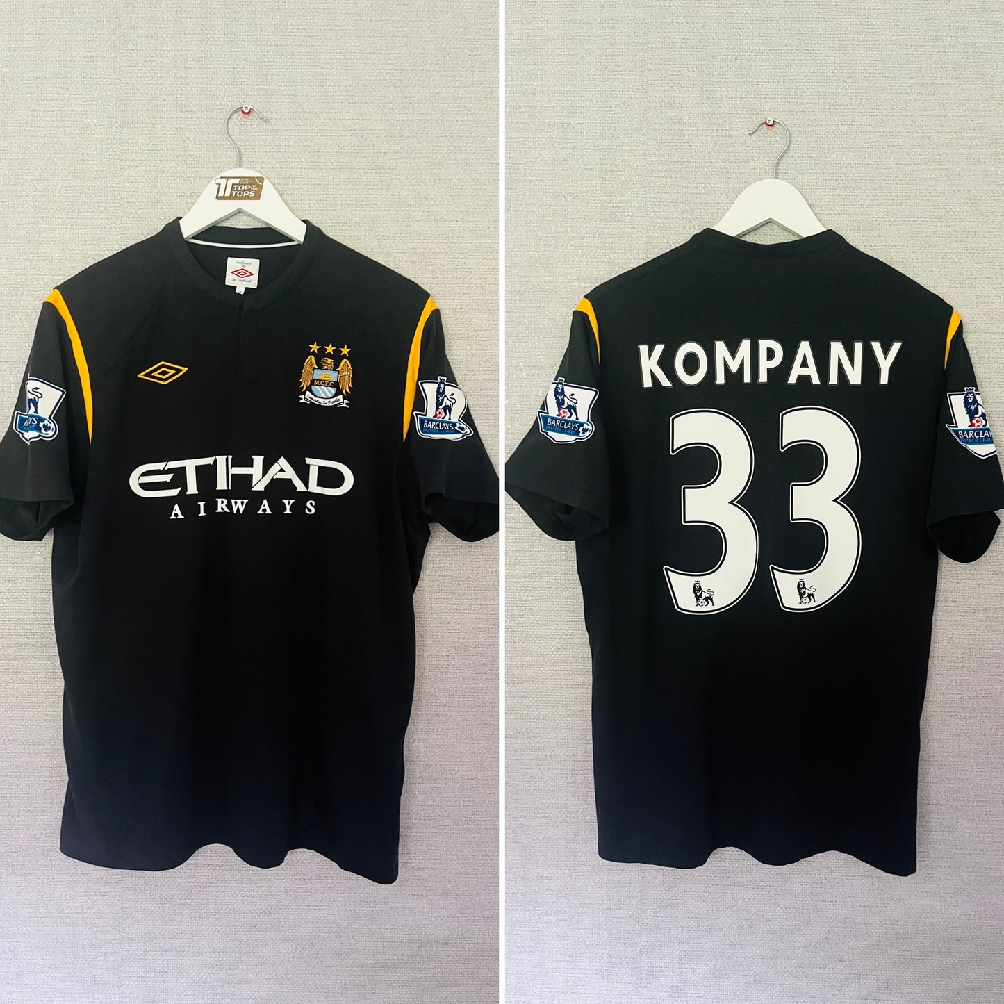Manchester City away football shirt 2009/10 Kompany Large