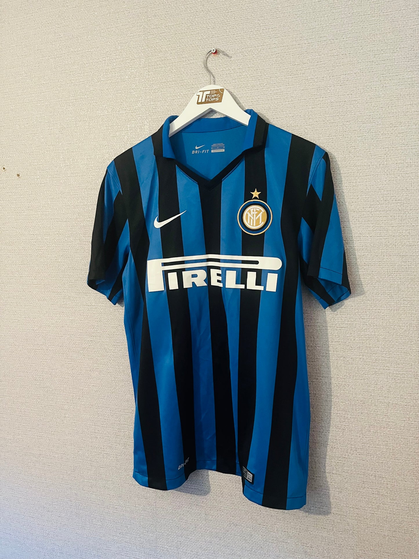 Inter Milan home football shirt
2015/15 Icardi Medium