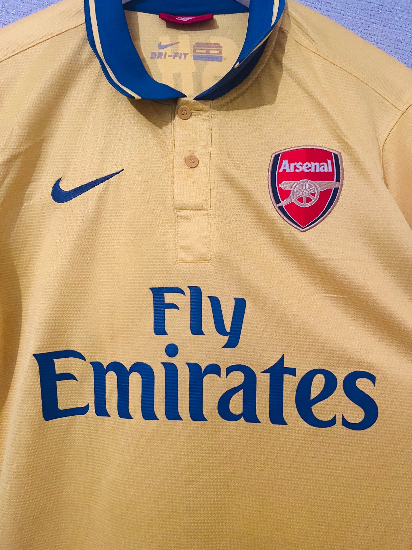Arsenal away football shirt 2013/14 Wilshere Medium