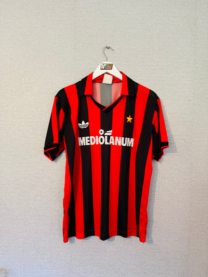 AC Milan home football shirt
1990/92 Medium