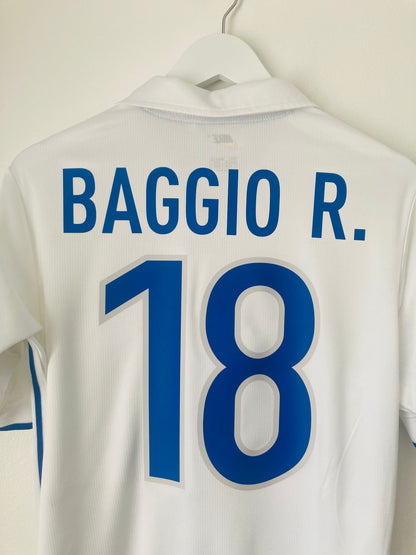 Italy away football shirt W/C 1998 Baggio Small