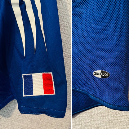 France home football shirt
Euro 2004 Zidane Medium
