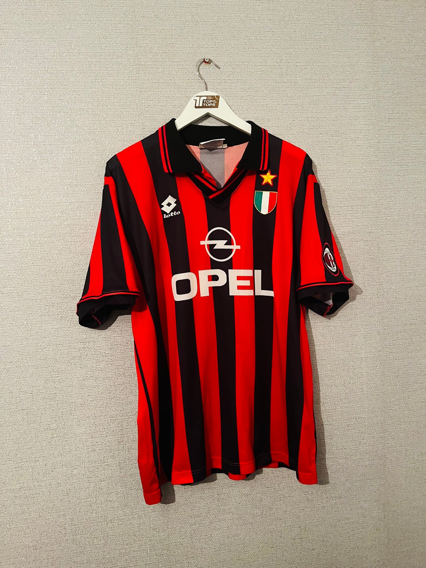 AC Milan home football shirt 1996/97 Baggio XL