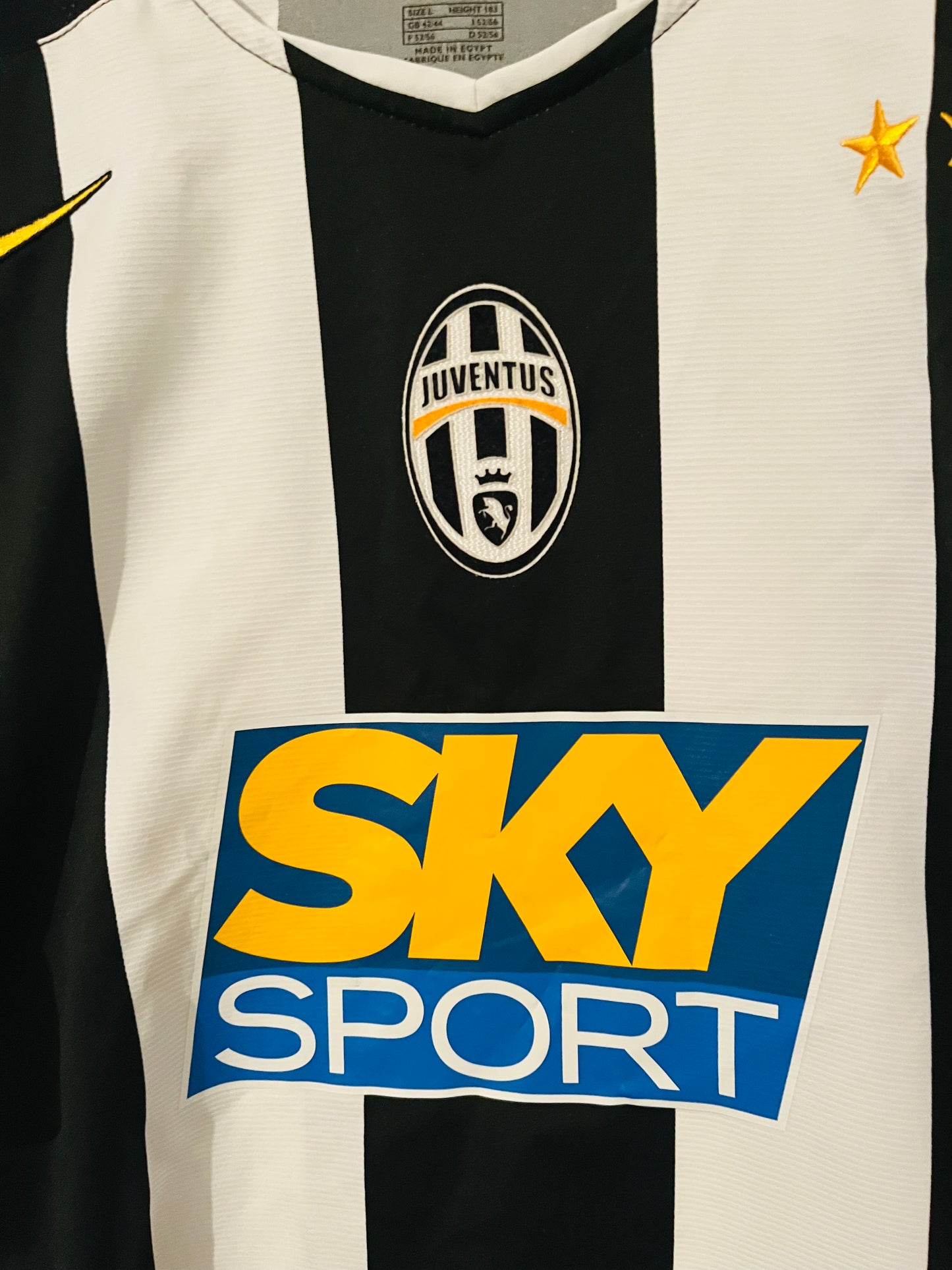 Juventus home football shirt 2004/05 Trezeguet Large