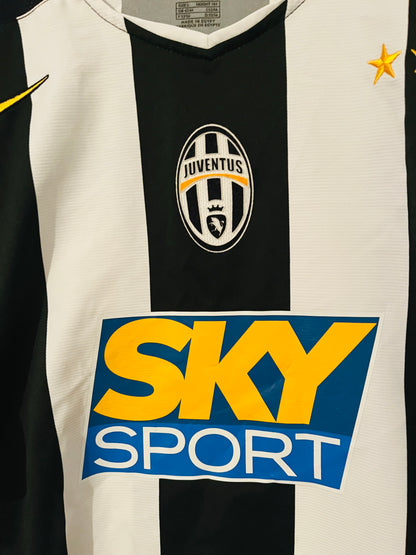 Juventus home football shirt 2004/05 Trezeguet Large