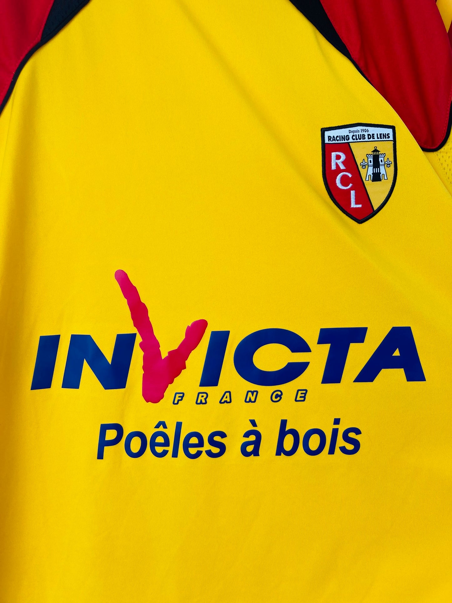 Lens home football shirt
2010/11 Varane XL