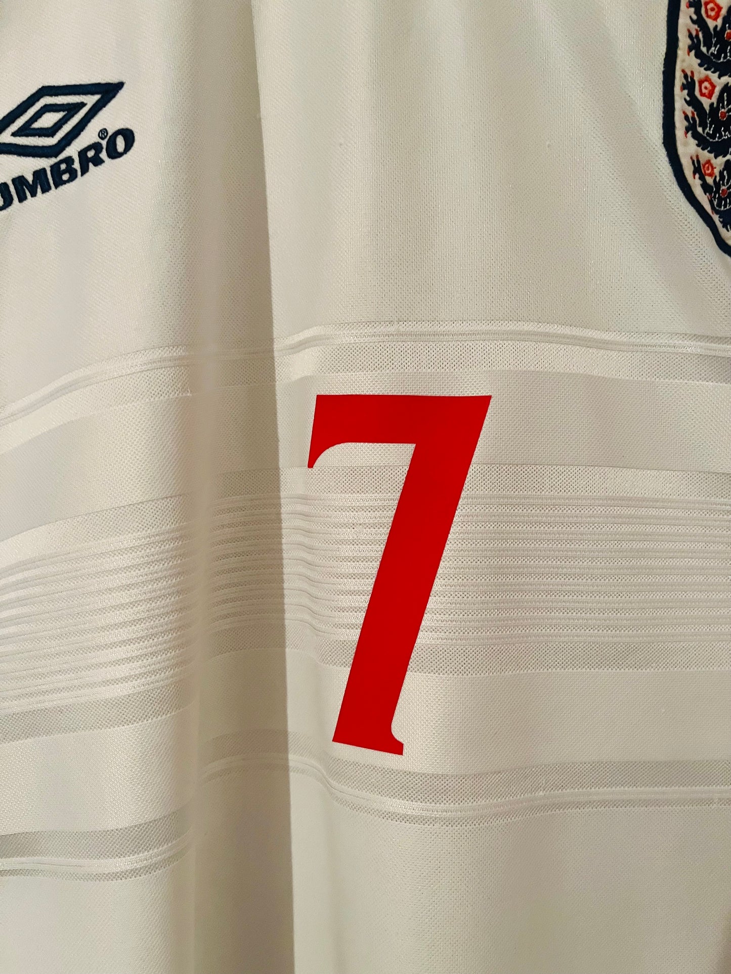 England home football shirt 1999/2000 Beckham Large